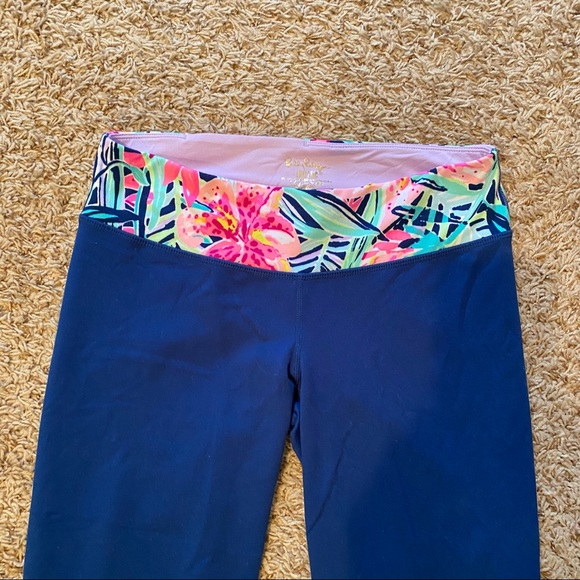 Lilly Pulitzer Ink Navy Bow Leggings - Picture 3 of 9